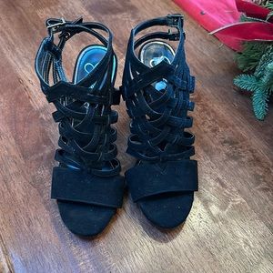 Jessica Simpson scrappy suede open toe heel